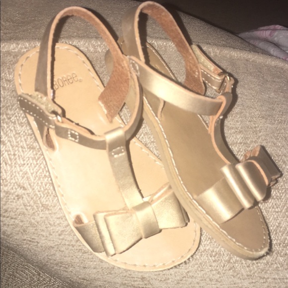 little girls gold sandals